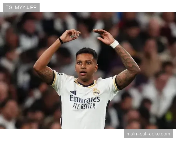 维尼修斯转会曼城传闻升温：记者称球员已在曼彻斯特选房